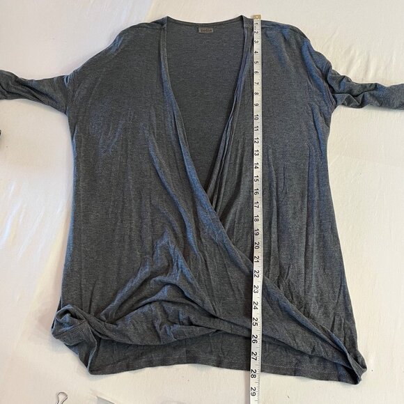 Zella Athletics All Day Faux Wrap Long Sleeve‎ Top Gray Size Medium - Picture 10 of 10